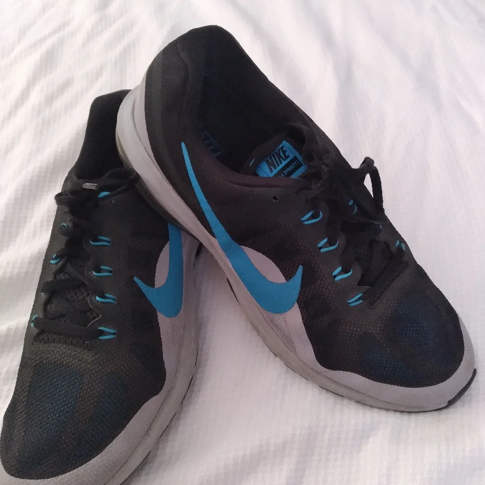 Nike men's Air Max Dynasty 2 running shoe 11.5